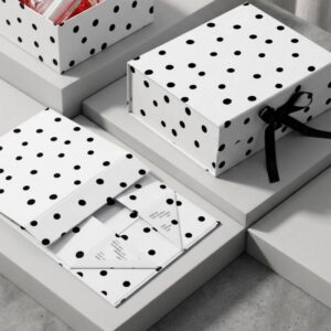 Custom Printed Folding Gift Boxes with Logo for Luxury Boutique Packaging Custom Printed Folding Gift Boxes with Logo for Luxury Boutique Packaging