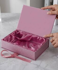Premium Collapsible Magnetic Boxes Designed For Luxury Cosmetic Kits