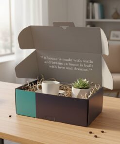 Elegant Two Tone Corrugated Mailer Boxes For Subscription Brands