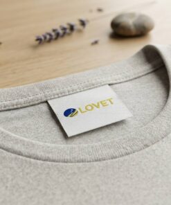 Custom beige center fold woven labels for t-shirts