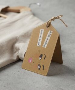 Eco-friendly brown kraft paper tags for boutique