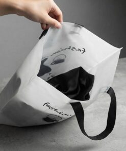 Handle PE Plastic Packaging Bag Wholesale for Clothing Retail Stores